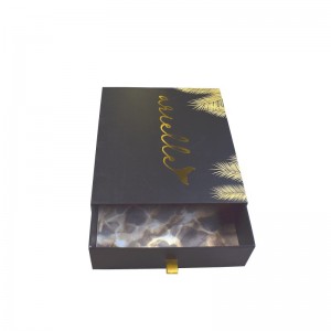 scatola regalo con cassetto per bikini