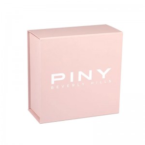 magnetic gift box with satin for jewellery