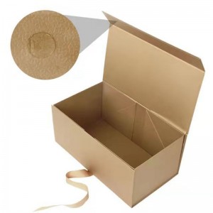 scatola regalo in carta ruvida